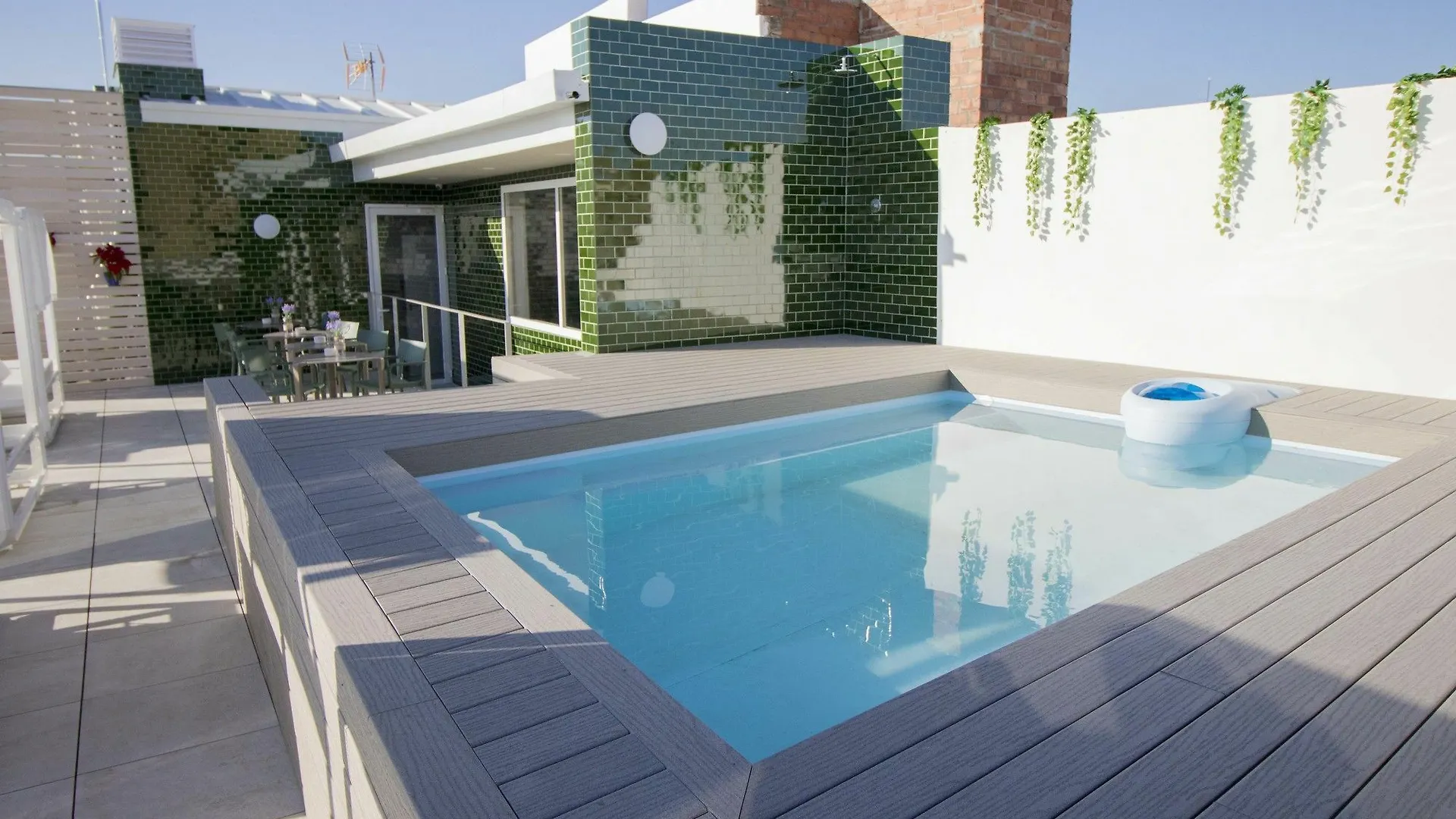 Opera Apartments Alameda Seville Spain